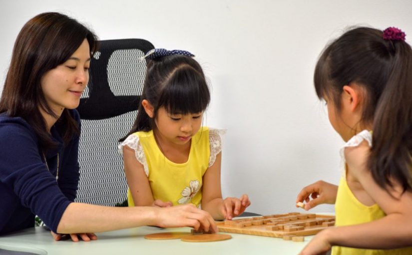 女の子も将棋を楽しめます。