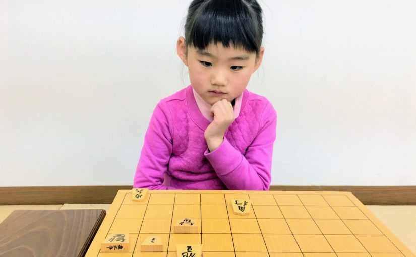 考えて指すようになると子どもの顔がキリッとする。